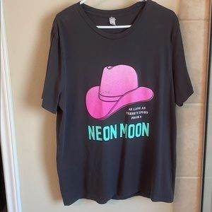 Charlie Southern Neon Moon tee